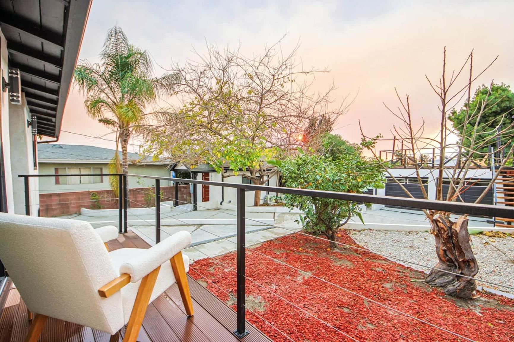 Stylish Duplex W Rooftop Garden Casa de férias